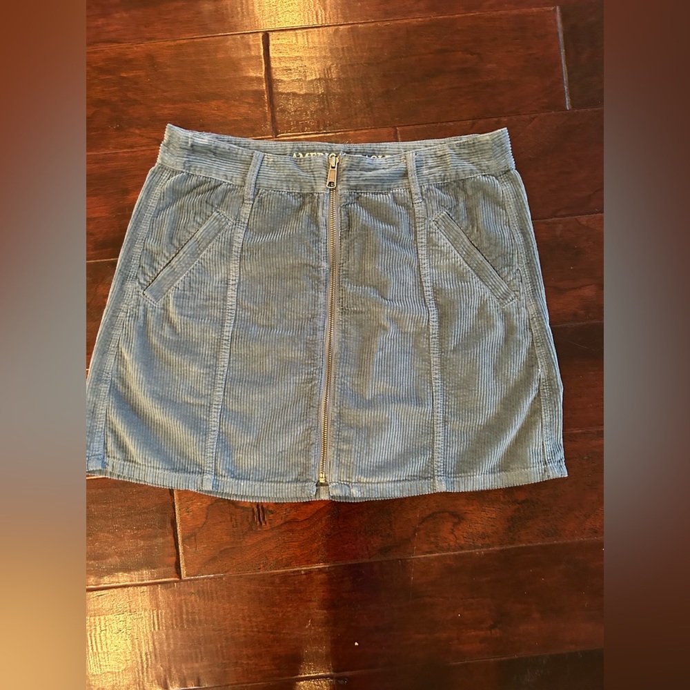 american eagle corduroy skirt